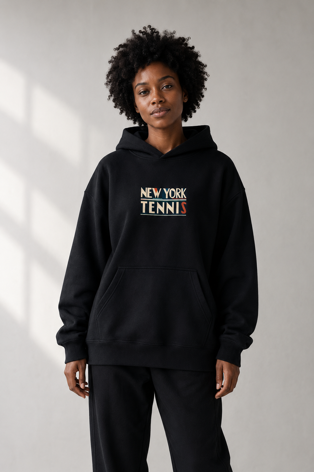 Sweat à capuche New York Tennis Monumental 7. design textile unisexe [color:black] [view:front]