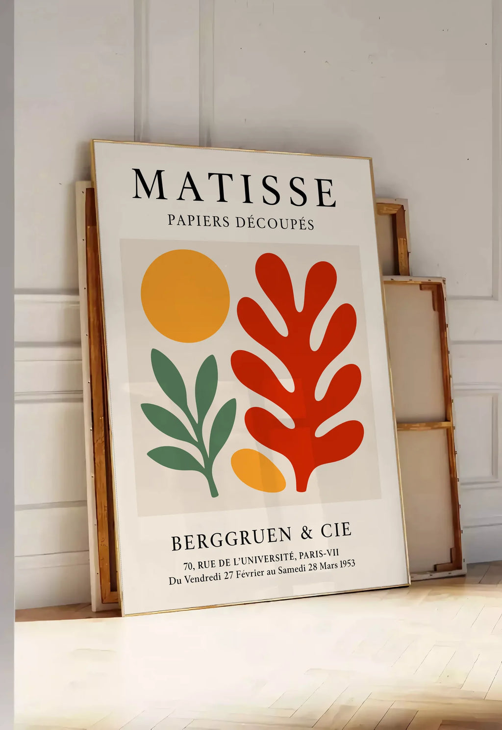 Affiche Disque Branche et Corail Rouge Papiers Decoupes — Henri Matisse — mise en situation dans une entrée