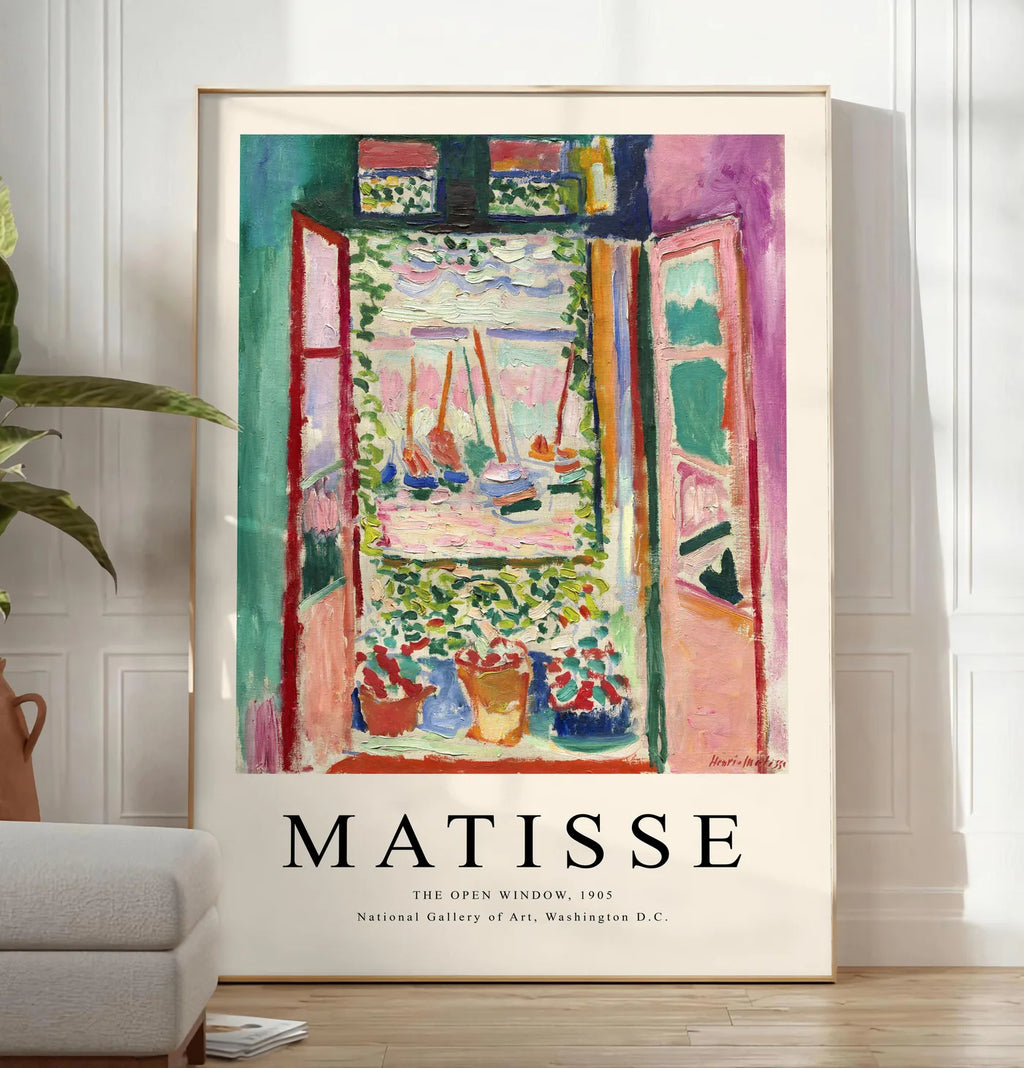 Affiche La Fenetre Ouverte 1905 Fauve — Henri Matisse — mise en situation dans un salon contemporain