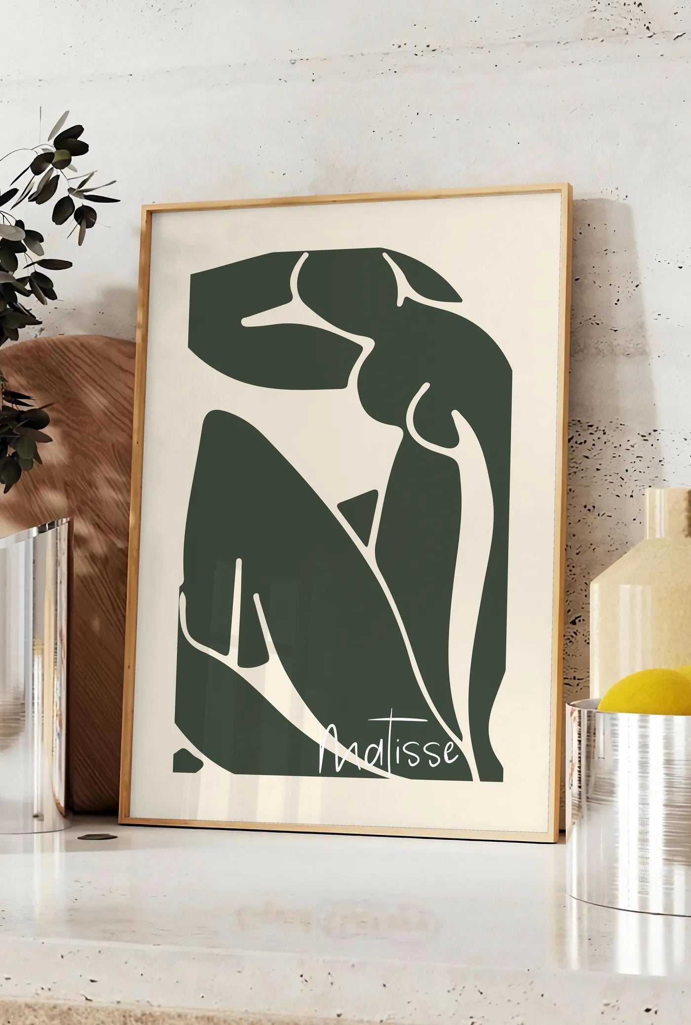 Affiche Nu Assis Vert Papiers Decoupes — Henri Matisse — mise en situation dans une cuisine