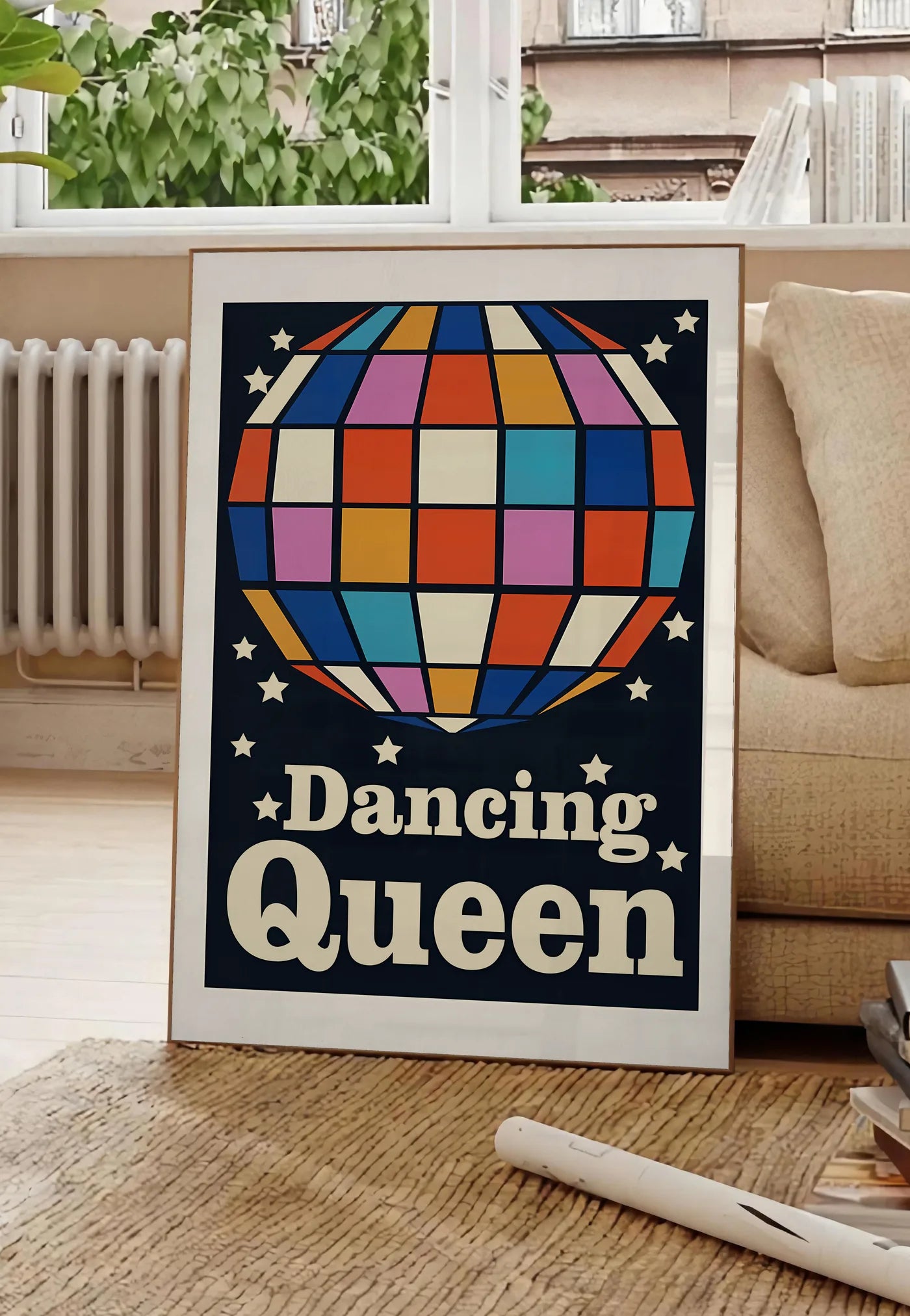 Affiche Vintage Disco Dancing Queen — mise en situation dans un salon